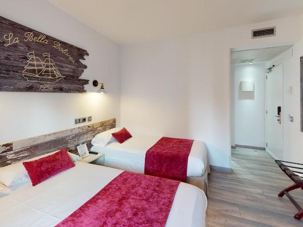 Hotel Bella Dolores : photo 10 de la chambre chambre familiale (2 adultes + 1 enfant)