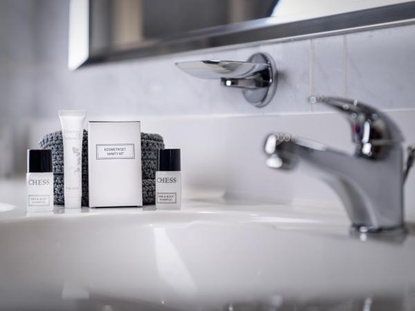 Cosmopolitan Bobycentrum - Czech Leading Hotels : photo 3 de la chambre chambre double avec lit d'appoint