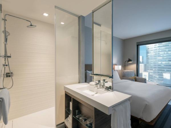 AC Hotel by Marriott Denver Downtown : photo 7 de la chambre chambre lit king-size classique