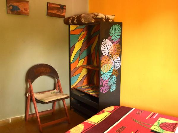 Hostel Joven casa Reggae : photo 9 de la chambre chambre double ou lits jumeaux Économique 
