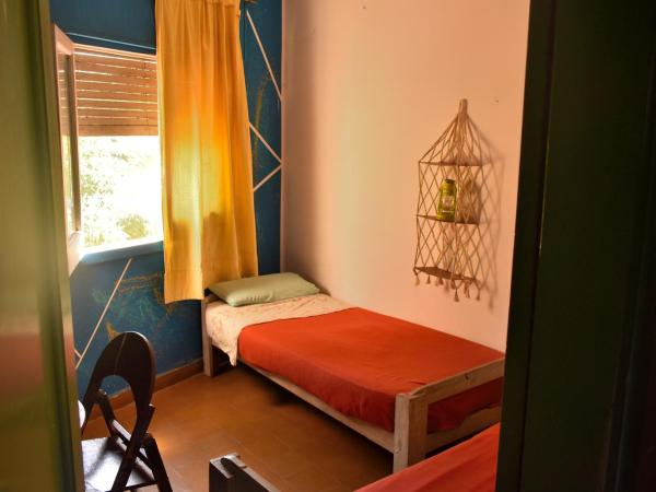 Hostel Joven casa Reggae : photo 3 de la chambre chambre double ou lits jumeaux Économique 