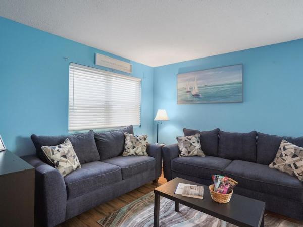 Beautiful Blue Ocean Condo : photo 5 de la chambre appartement 2 chambres