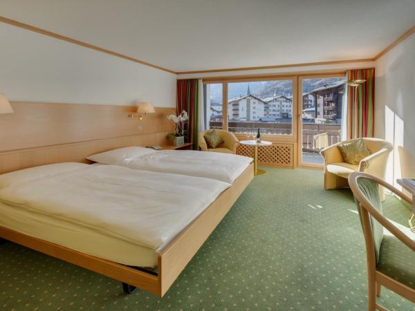 Hotel Metropol & Spa Zermatt : photo 4 de la chambre chambre double ou lits jumeaux - vue sur mont cervin