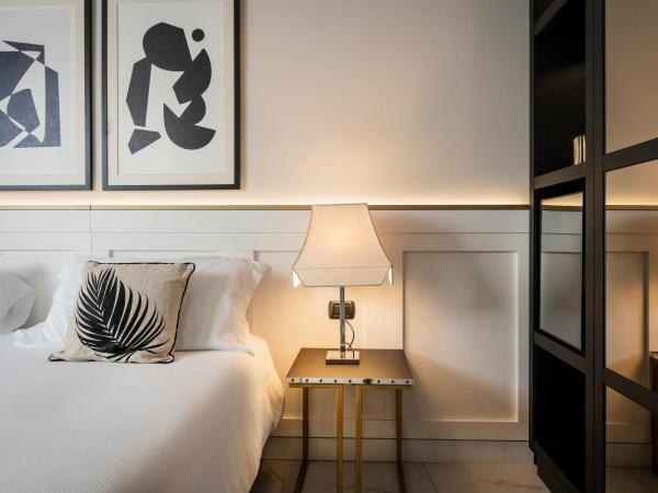 Savoia Hotel Rimini : photo 8 de la chambre chambre double ou lits jumeaux avec vue sur ville et accès au spa