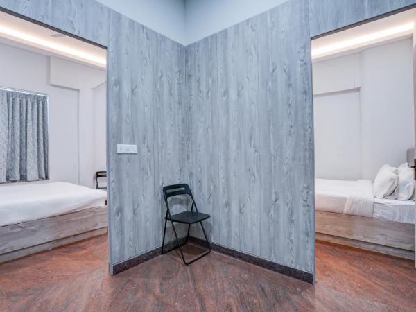 Myspace Express Balaji Residency : photo 2 de la chambre chambre familiale