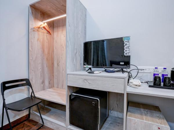 Myspace Express Balaji Residency : photo 6 de la chambre chambre familiale