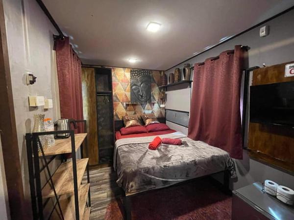 Do Dee Cafe Bangkok Hostel : photo 3 de la chambre bungalow