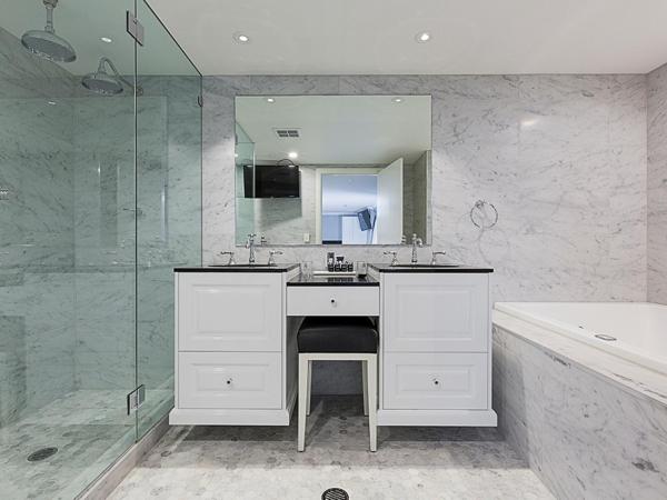 Canberra Rex Hotel : photo 6 de la chambre suite avec baignoire spa