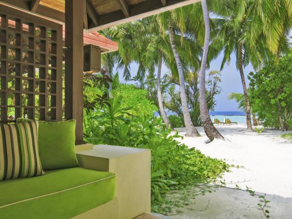 Kurumba Maldives : photo 3 de la chambre bungalow deluxe