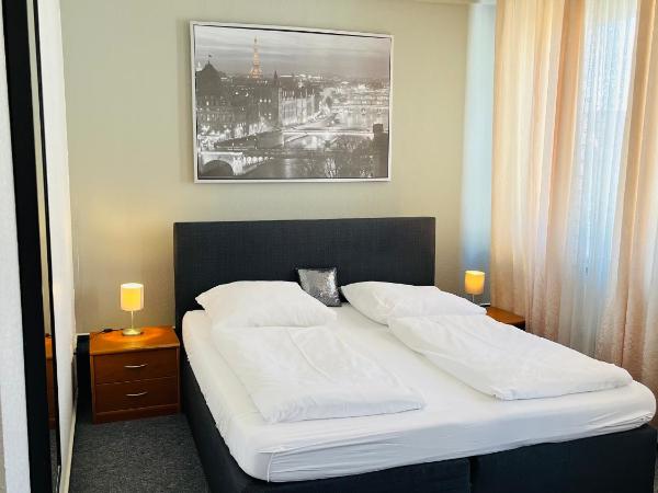 Hotel Schwarzer Bär : photo 10 de la chambre chambre lits jumeaux
