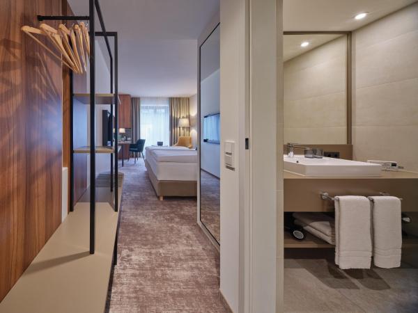 Dorint City-Hotel Salzburg : photo 4 de la chambre chambre double ou lits jumeaux supérieure