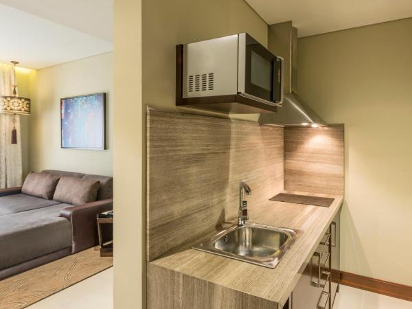 The Tower Plaza Hotel Dubai : photo 4 de la chambre studio deluxe lits jumeaux