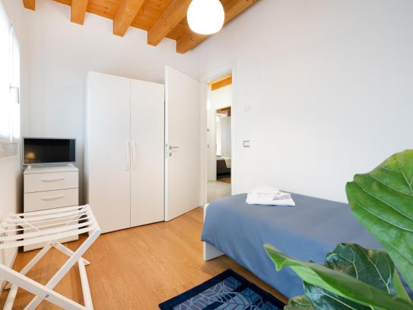 Ca' Degli Antichi Giardini Apartments : photo 4 de la chambre grand appartement 2 chambres