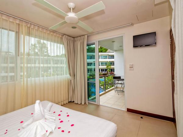 Hill Side Karon Kata Beach Condo : photo 7 de la chambre appartement 2 chambres