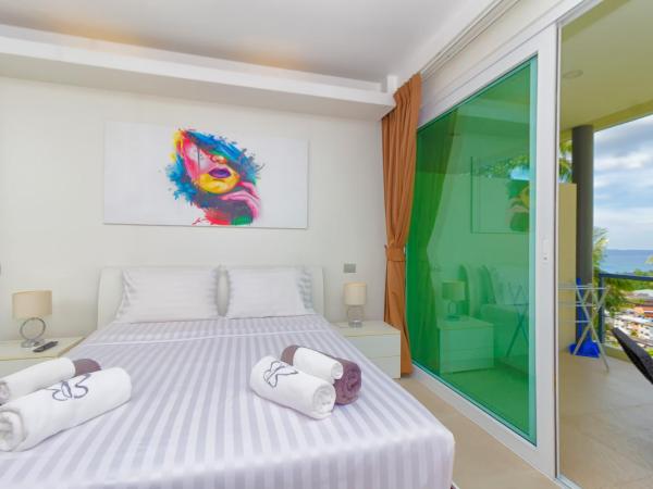 Hill Side Karon Kata Beach Condo : photo 2 de la chambre appartement 2 chambres