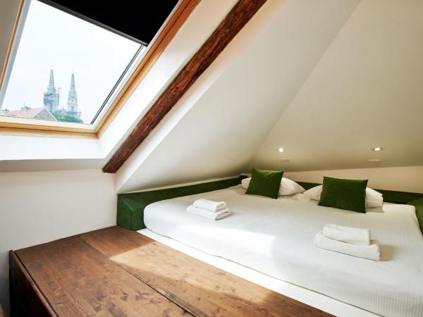 Art Hotel Like : photo 5 de la chambre chambre triple supérieure