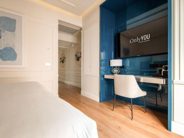 Only YOU Hotel Valencia : photo 2 de la chambre chambre double intérieure
