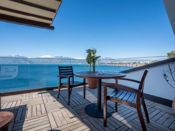 Perge Hotels - Adult Only 18 plus : photo 9 de la chambre suite penthouse grace