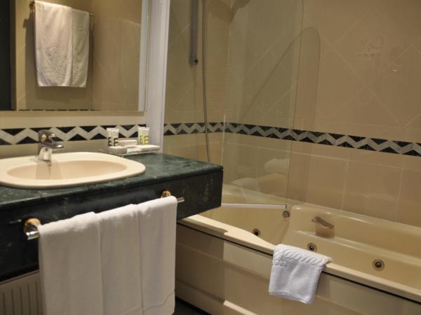 Hotel Santo Domingo : photo 6 de la chambre chambre double ou lits jumeaux avec lit d'appoint