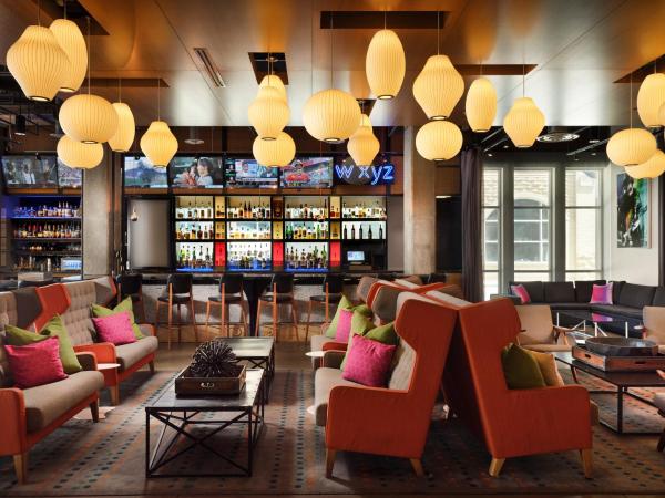 Aloft Louisville Downtown : photo 3 de la chambre chambre standard avec 1 lit king-size