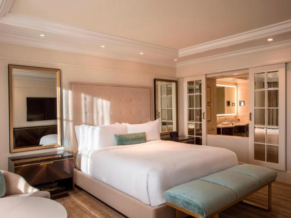 The St. Regis Atlanta : photo 1 de la chambre chambre lit king-size supérieure