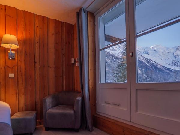 Hôtel Le Labrador : photo 5 de la chambre chambre lits jumeaux supérieure - vue sur mont blanc