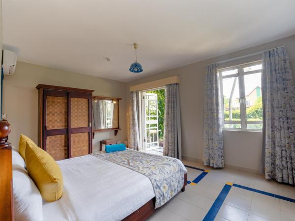 Le Grand Bleu Hotel : photo 1 de la chambre chambre double standard