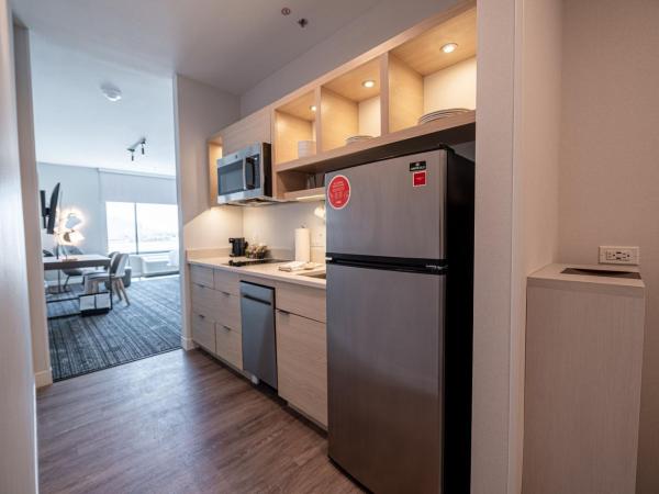 TownePlace Suites by Marriott Las Vegas North I-15 : photo 5 de la chambre studio lit queen-size 