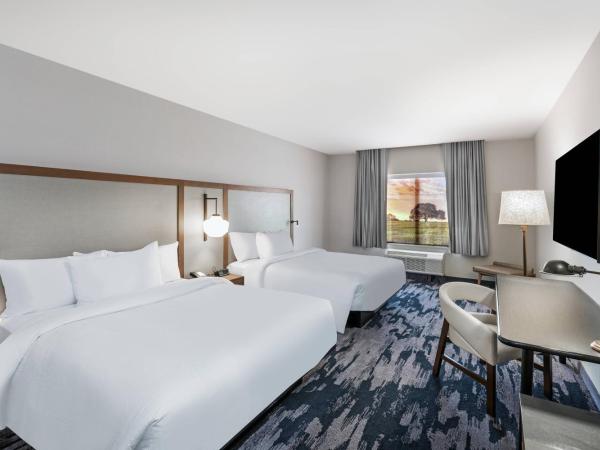 Fairfield Inn & Suites Houston Memorial City Area : photo 2 de la chambre chambre double avec lit queen-size