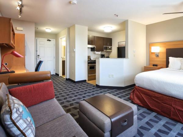 TownePlace Suites Tucson : photo 2 de la chambre studio lit queen-size avec canapé-lit