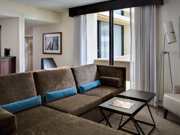 Houston Marriott Westchase : photo 2 de la chambre suite 1 chambre lit king-size
