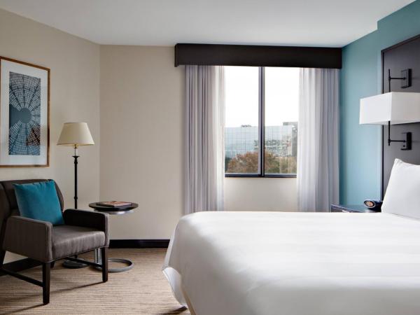 Houston Marriott Westchase : photo 4 de la chambre suite 1 chambre lit king-size