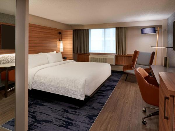 Fairfield Inn by Marriott Montreal Downtown : photo 1 de la chambre chambre lit king-size
