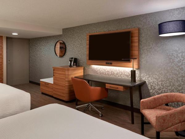 Fairfield Inn by Marriott Montreal Downtown : photo 2 de la chambre chambre 2 lits queen-size