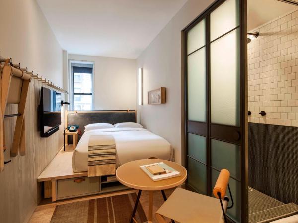 MOXY NYC Times Square : photo 2 de la chambre chambre double