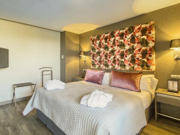 Catalonia Barcelona Plaza : photo 4 de la chambre suite reloj