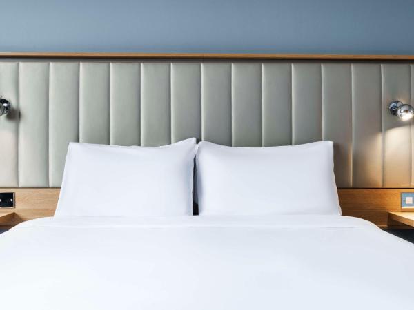 Radisson Hotel York : photo 7 de la chambre chambre familiale