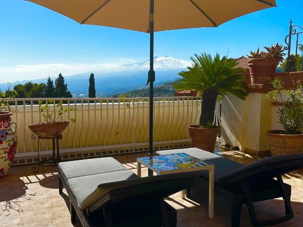 Villa Greta Hotel Rooms & Suites : photo 5 de la chambre suite avec terrasse 