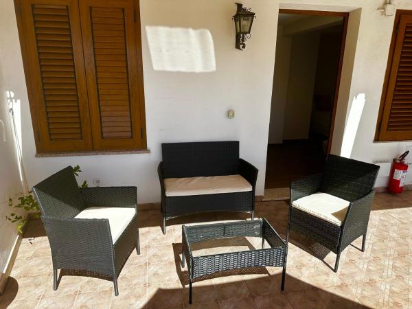 Villa Greta Hotel Rooms & Suites : photo 9 de la chambre suite avec terrasse 