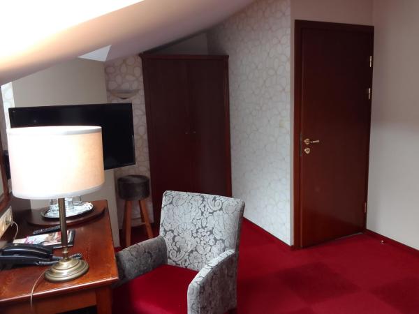Hotel Stare Miasto Old Town : photo 2 de la chambre chambre double supérieure