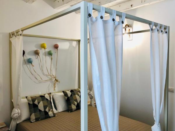 Atipico B&B : photo 3 de la chambre chambre double avec salle de bains privative