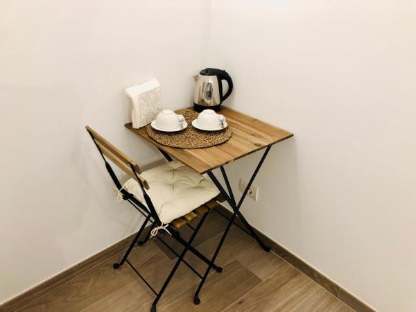 Atipico B&B : photo 5 de la chambre chambre quadruple avec salle de bains privative