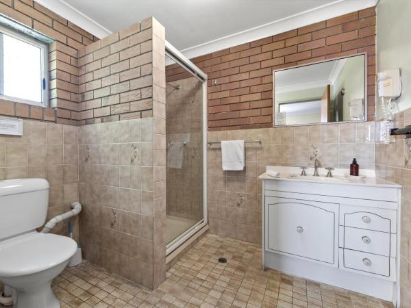 Paramount Motel : photo 5 de la chambre chambre lit queen-size