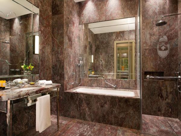 The Gritti Palace, a Luxury Collection Hotel, Venice : photo 5 de la chambre chambre de luxe, 1 lit king-size ou 2 lits jumeaux/simples