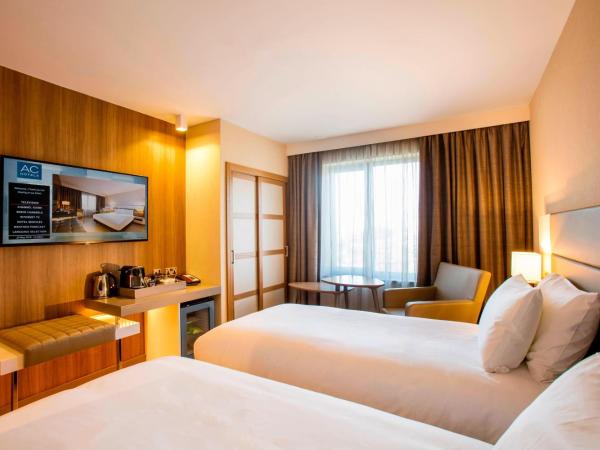 AC Hotel by Marriott Manchester Salford Quays : photo 2 de la chambre chambre lits jumeaux deluxe