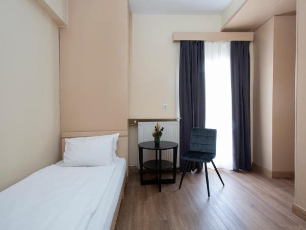 Abc Hotel : photo 6 de la chambre chambre triple