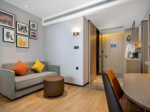 Home2 Suites by Hilton Shenzhen Nanshan Science & Technology Park : photo 3 de la chambre spiritual deluxe twin room