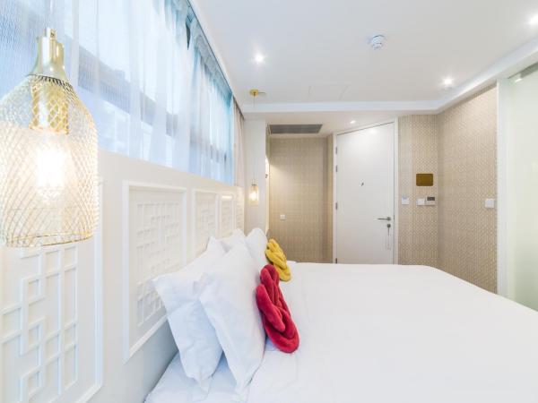 Tung Nam Lou Art Hotel : photo 5 de la chambre chambre lits jumeaux supérieure confort