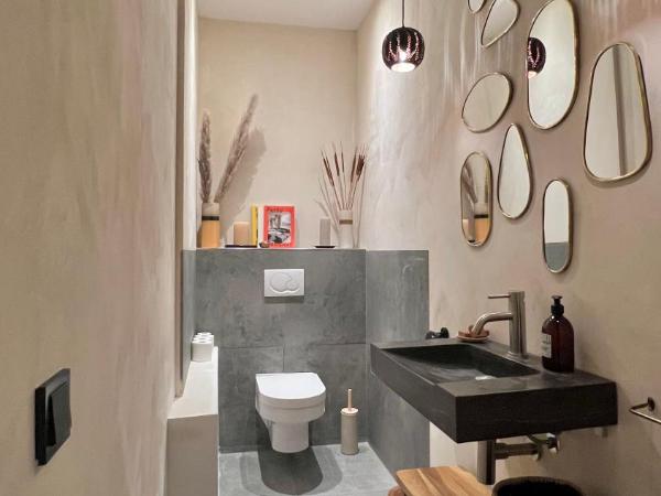 HAERT Boutique Wellness Suites City Centre : photo 10 de la chambre chambre lit king-size supérieure