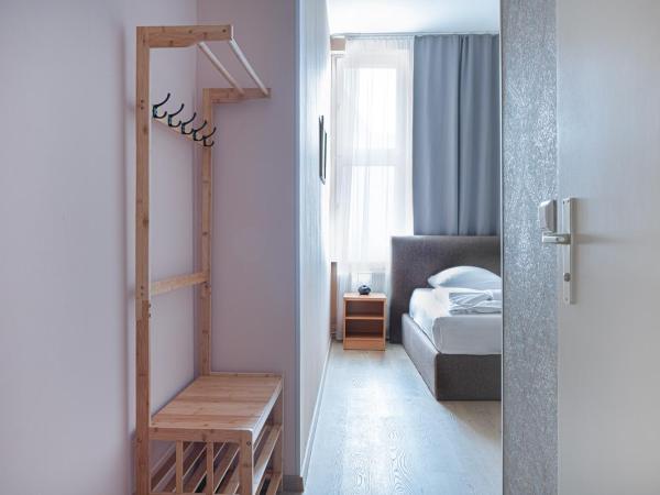 Hotel BELLEVUE am Kurfürstendamm : photo 4 de la chambre chambre simple